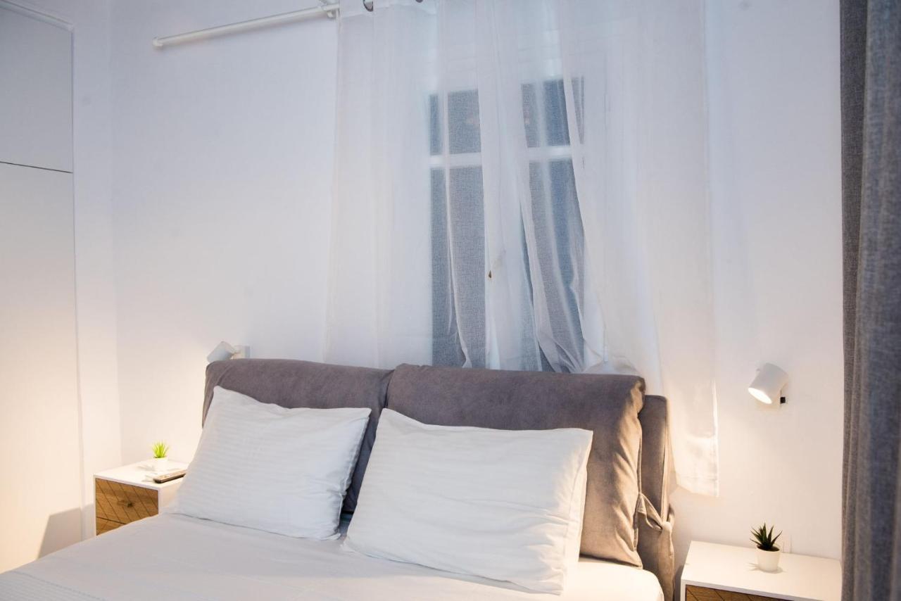 Villa Glamorous 2br In Ornos With Amazing Sea View!